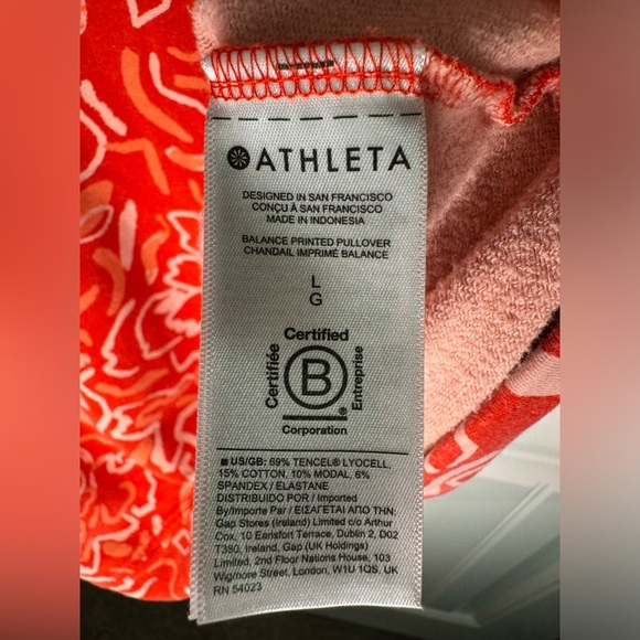 Athleta Abstract Floral Matador Red Pullover Sweatshirt - Picture 4 of 5